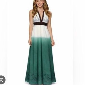 New Chaudry KC Cream Green Ombre Halter Maxi Dress Size Medium